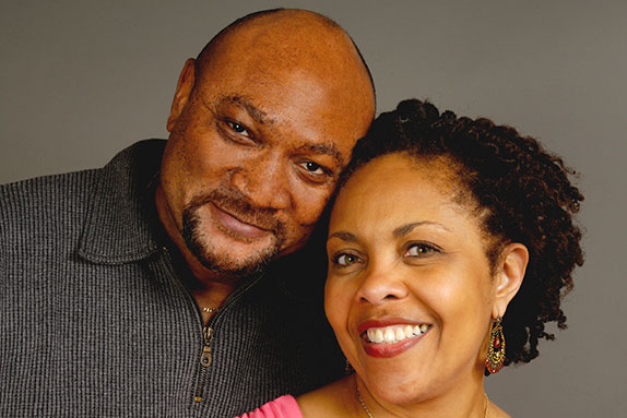Photo of a couple smiling. Link to Life Stage Gift Planner Under Age 45 Situations.